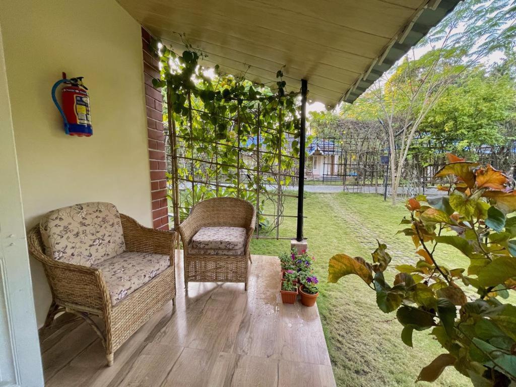 Bougainvillea Retreat & Spa Kaharpara 외부 사진