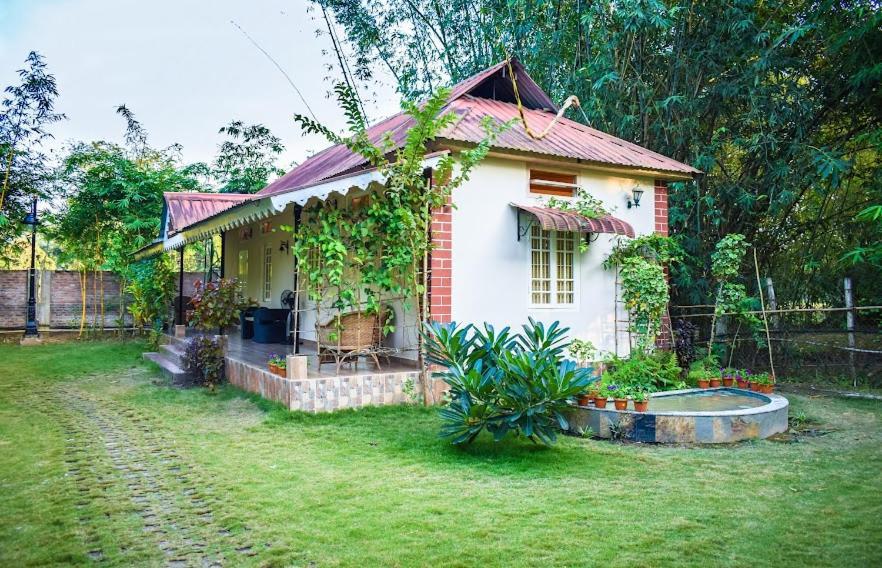 Bougainvillea Retreat & Spa Kaharpara 외부 사진