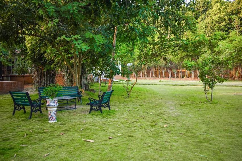 Bougainvillea Retreat & Spa Kaharpara 외부 사진